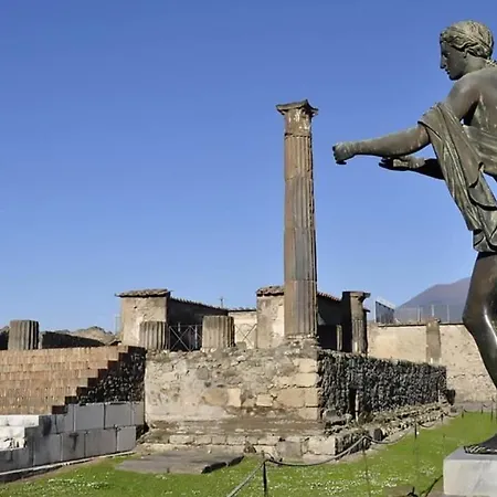 Apollo