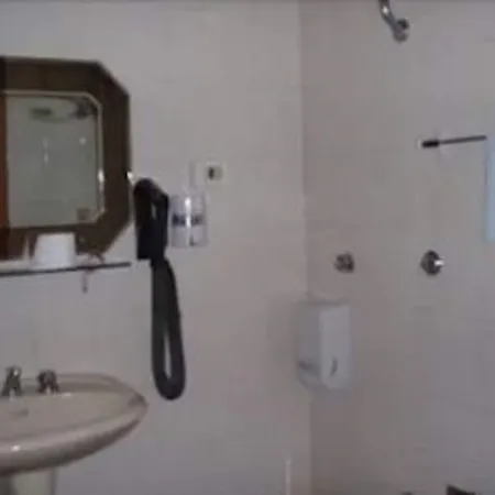 Apollo Hotel